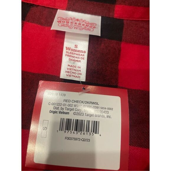 Wondershop at Target Sleep Red Black Flannel Top Small New - Picture 3 of 6